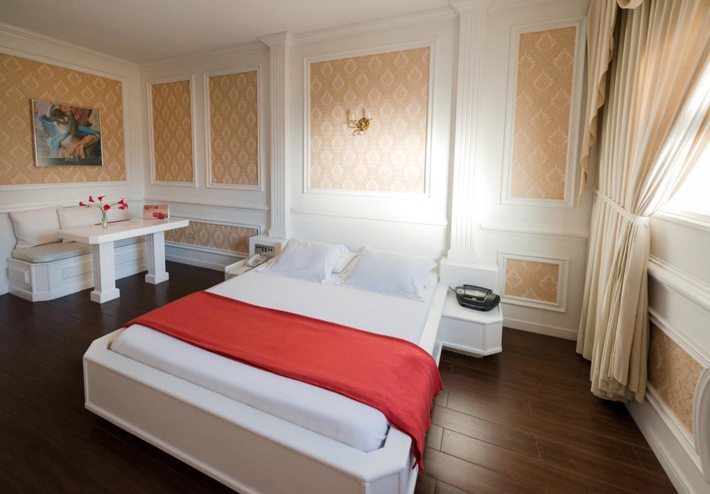 Omni Auto Hotel Ville de Guatemala Chambre photo