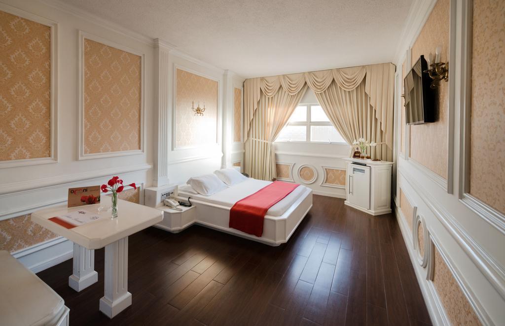 Omni Auto Hotel Ville de Guatemala Chambre photo